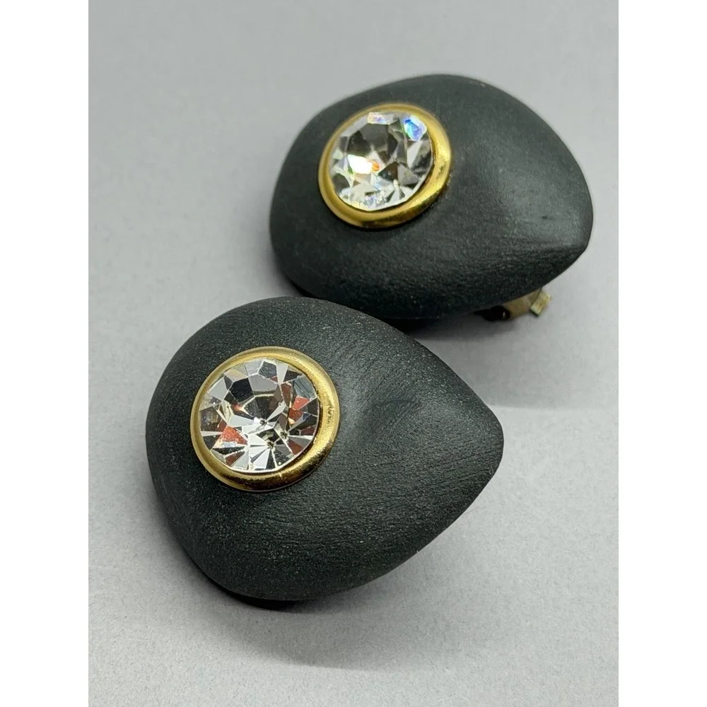 Vintage Tear Drop Faceted Glass Center Stone Clip On Earrings Black Gold Tone